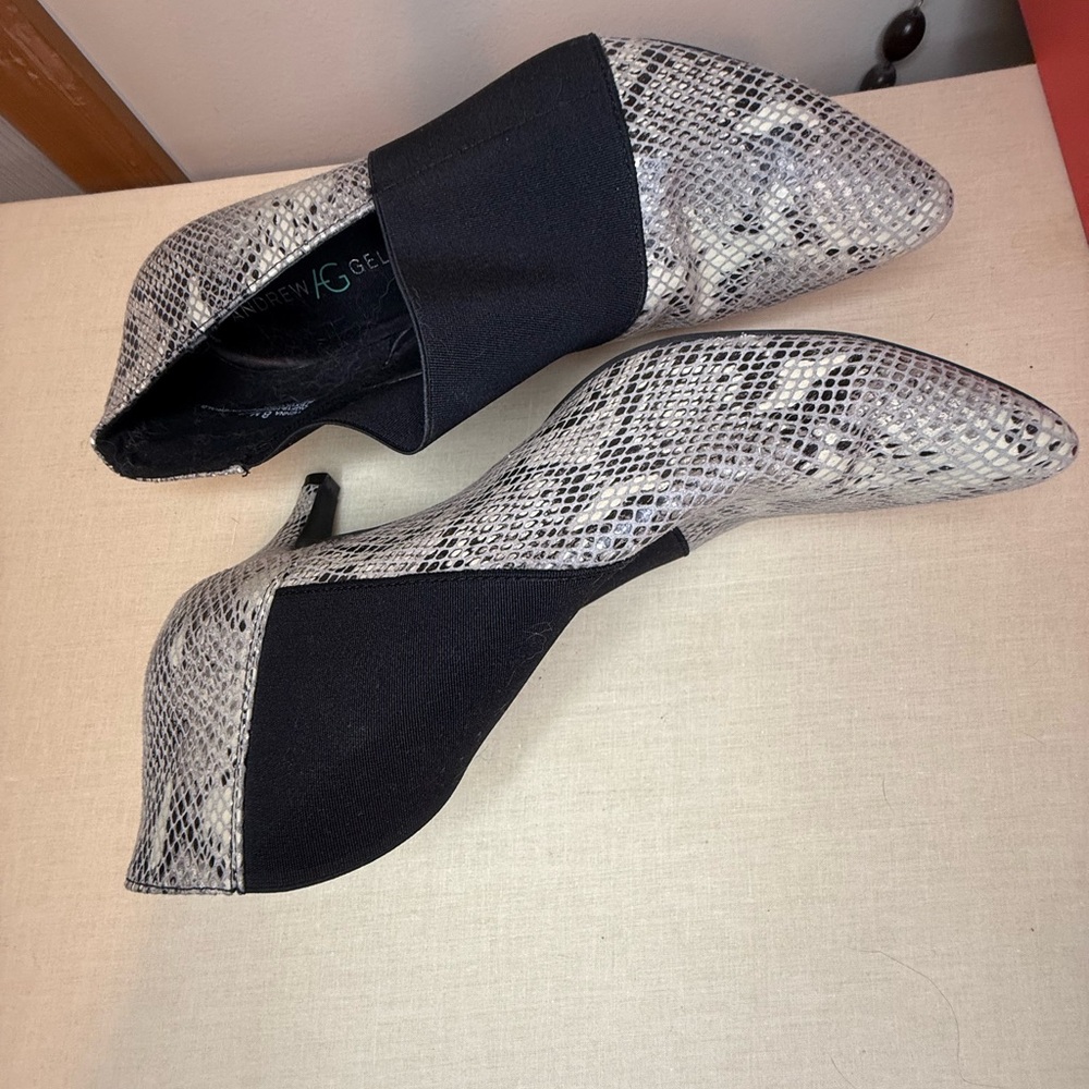 Andrew Geller Vienna Kitten Heel Snakeskin- Print Booties - 8 - Picture 4 of 7
